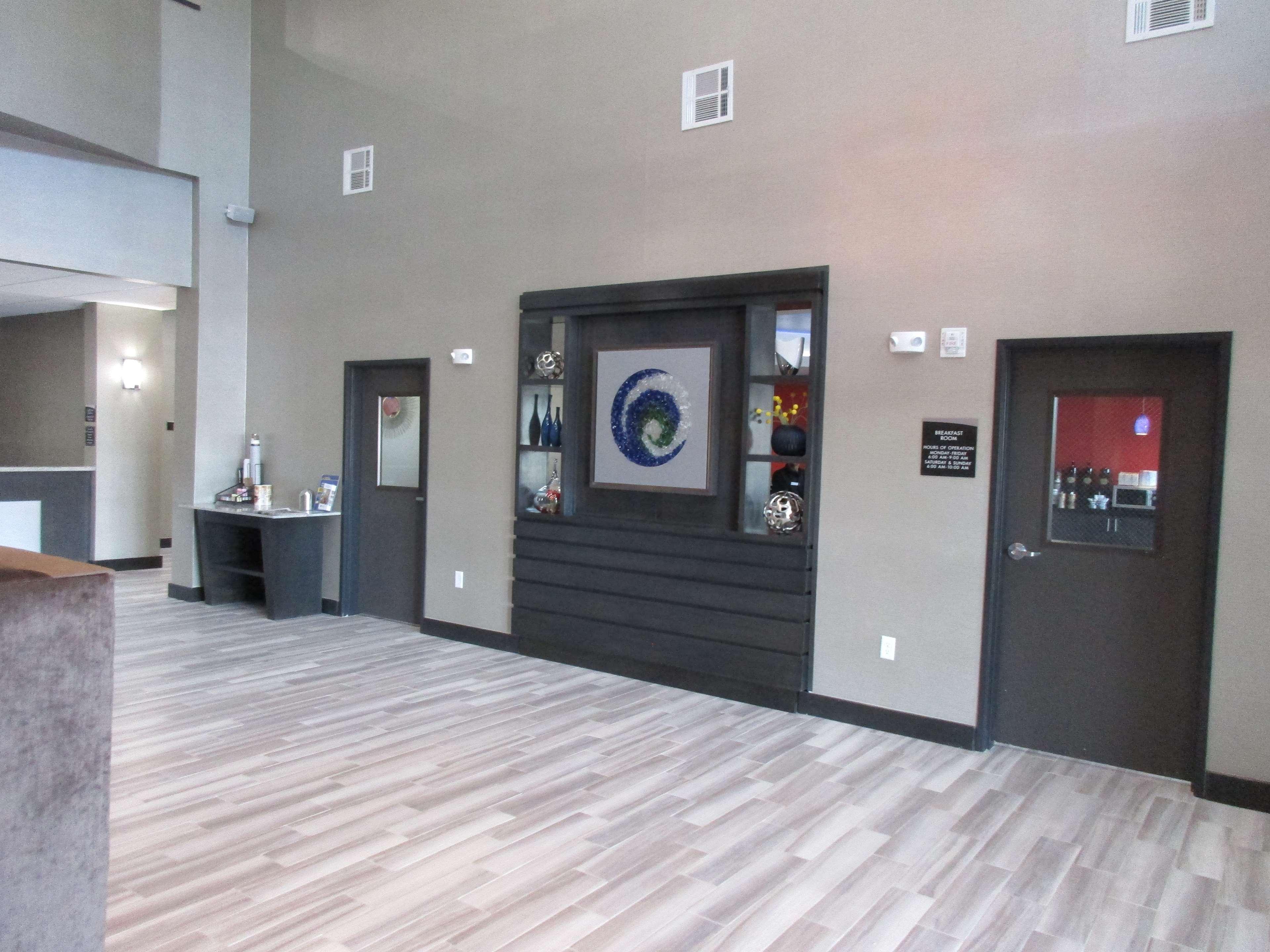Western Tech Medical Center Hotel 3*